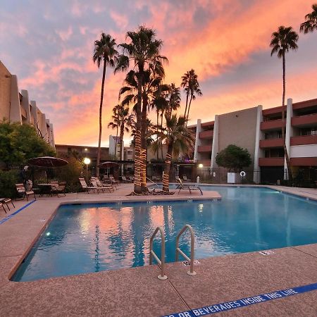 Lux Resort Condo Scottsdale Exterior photo