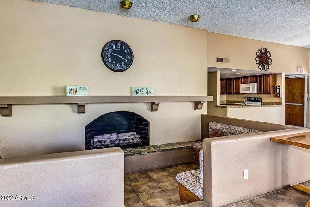 Lux Resort Condo Scottsdale Exterior photo